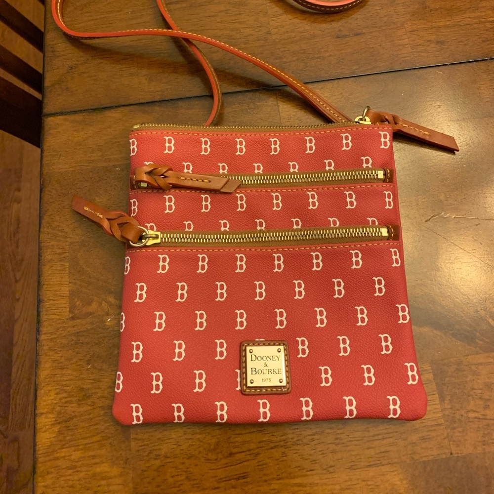 Dooney & Bourke  MLB Red Sox N S Triple Zip Crossbody
